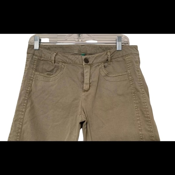 UNITED Colors of Benetton Beige Pants Women 6 Pant - Picture 1 of 7